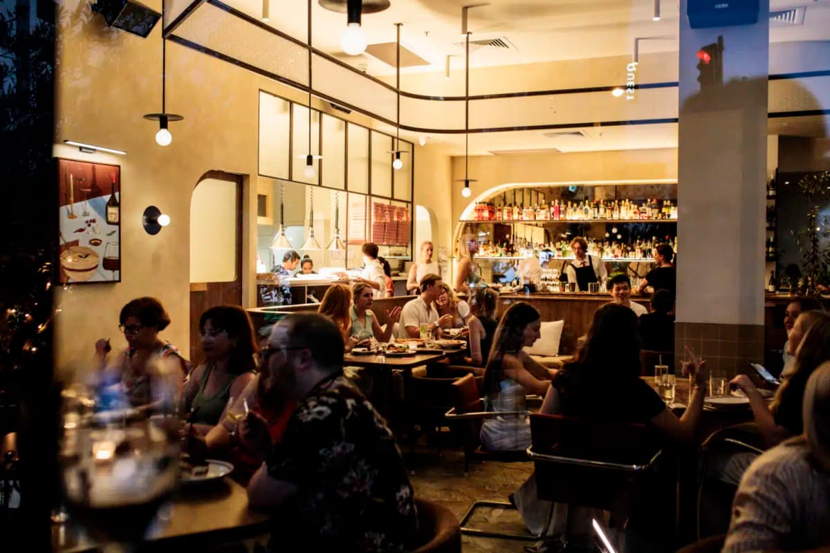Multiple restaurant venues with dietary confusion